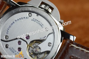 Panerai PAM 390 Luminor Base Replica Watch Review - Special Edition_15