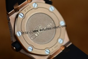 Audemars Royal Oak Offshore Diver Diamond Set Replica Watch Review_12