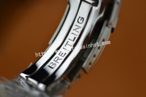 Breitling Bentley Barnato Racing Replica Watch -  Ultrasturdy and Ultrasporty_09