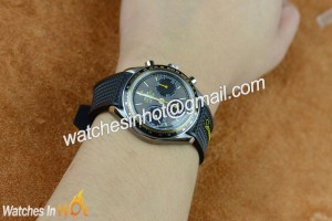 Hands-On-Omega-Speedmaster-Racing-Replica-Watches_1