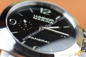 PAM 328 Replica Watch Review - P.9000 Models with Bracelet_5
