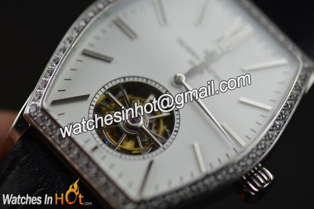 Harmonious Dial In White Or Beige of Vacheron Constantin Replica Watch - Malte Tourbillon with Diamond Set