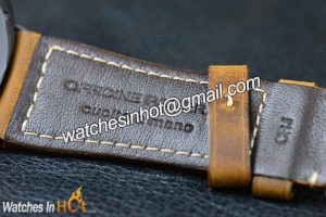 Brown Distressed Calfskin Leather Strap on Panerai PAM339 Radiomir Composite Marina Militare 8 Giorni H-Maker Replica Watch
