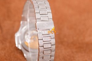 Patek Philippe Jumbo Nautilus Diamonds Replica Watch Review
