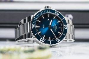 Oris Debuts Aquis Date Calibre 400 Dive Replica Watch